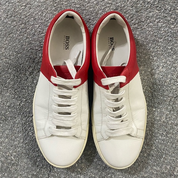 Authentic Hugo Boss, leather sneakers - Picture 1 of 4